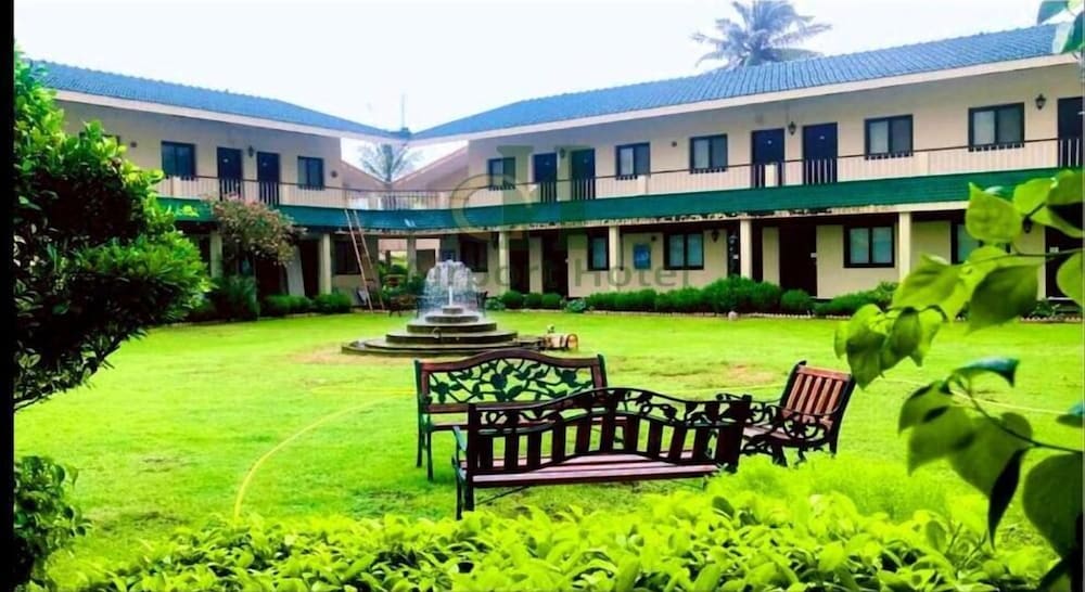 Airport Hotel - carbon neutral hotel in Karachi