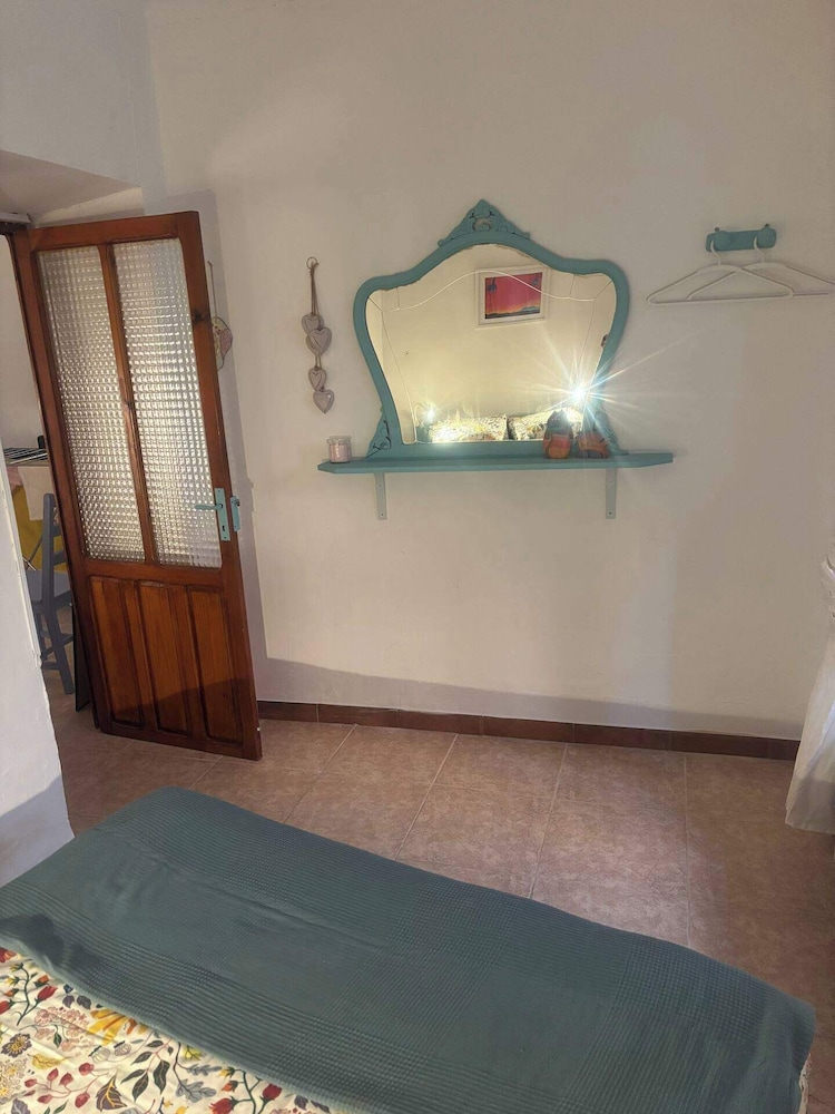 Casasona Alcaudete jaen housesleeps4 Pool patio — Alcaudete — photo 4
