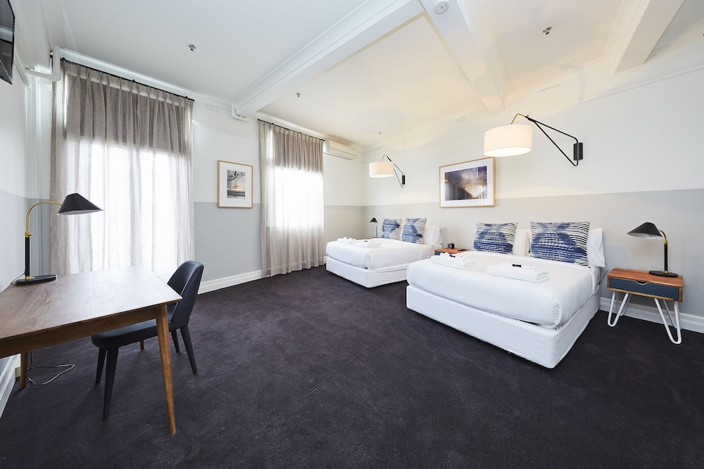 Bridgeview Hotel Willoughby — hotel in Willoughby