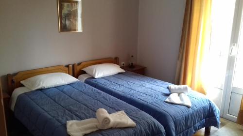 Kabanis Rooms — Ermoupolis — photo 3