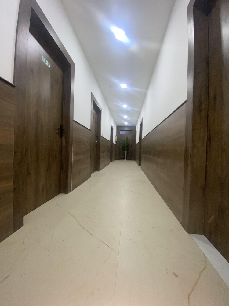 Hotel Darbar E Khas — Bareilly — photo 2