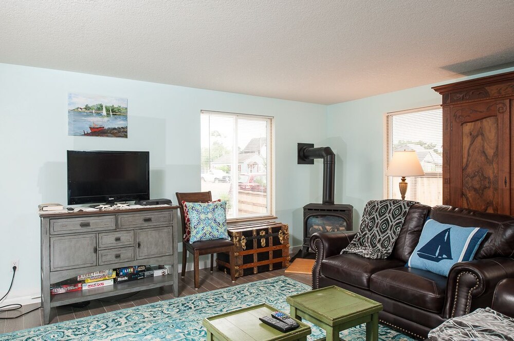 Family Tides in Seaside in Seaside, United States