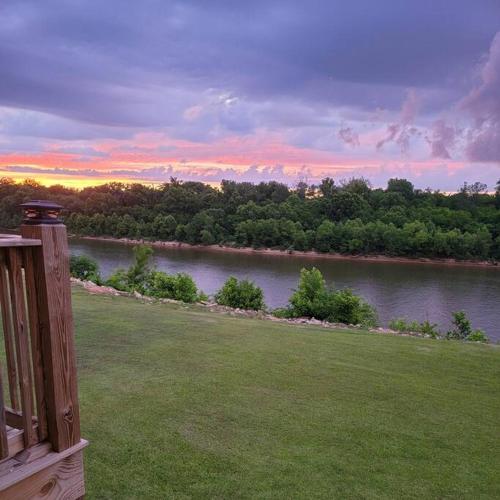 Waterfront Bama Getaway 20 Min To Ua — Englewood