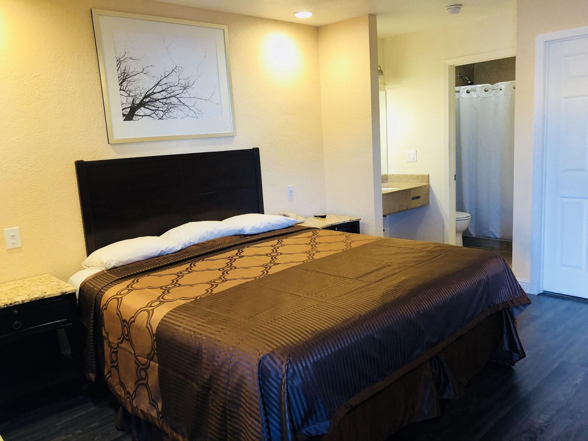 Bayshore Inn - photo 8