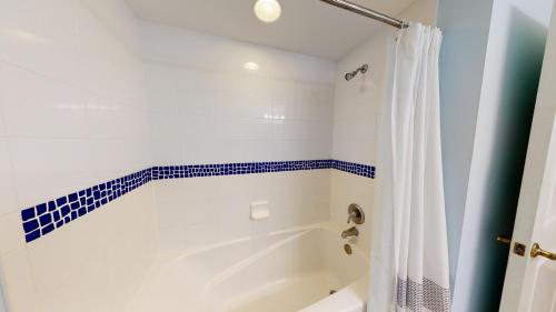 Market Street Inn 434 - photo 18