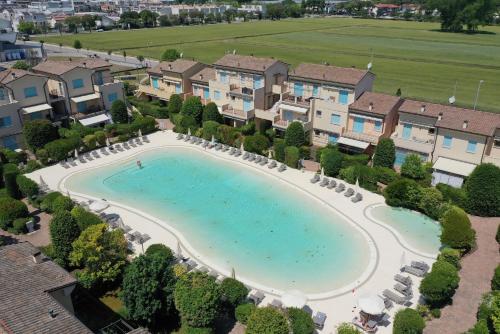 Borgo dei Fiori Apartments — 4-Star Luxury Hotel in Lido Di Jesolo, Italy