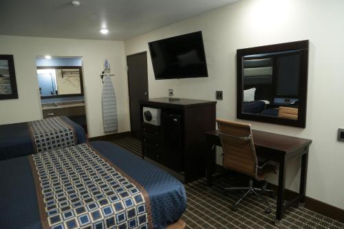 Theroff's Motel - photo 9
