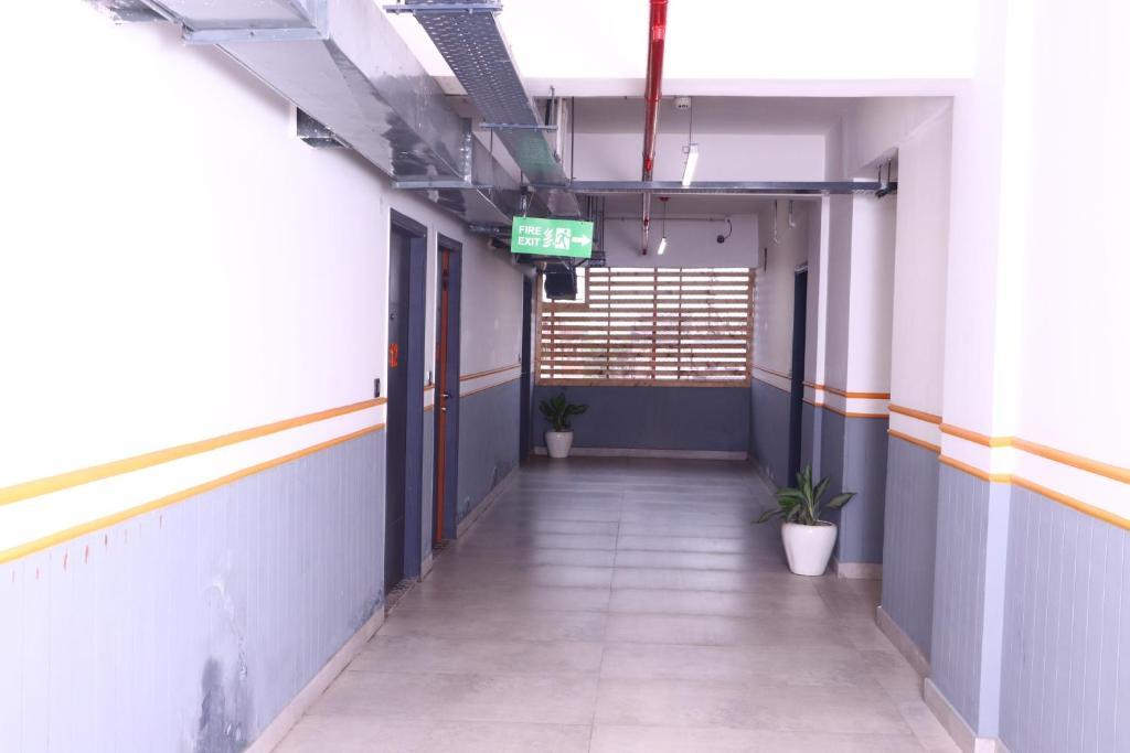 Virohaa Garden Hotel — Ghaziabad