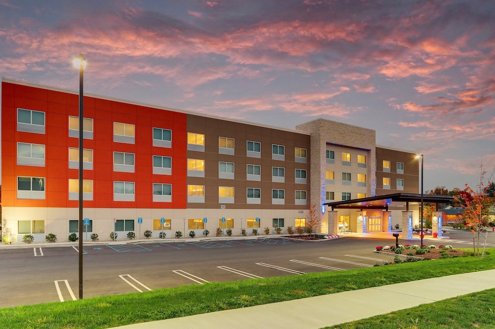 Holiday Inn Express & Suites Middletown Goshen by IHG - photo 79