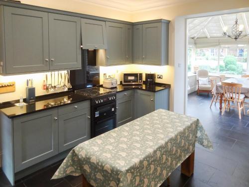 Hallgarth House