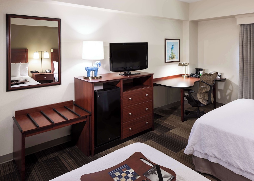 Hampton Inn & Suites Boise Downtown - photo 10