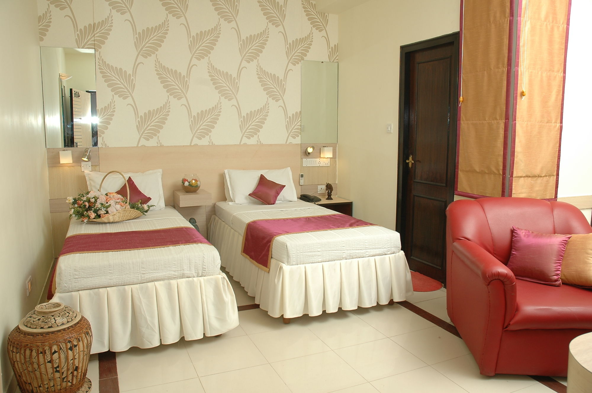i145 Hotel