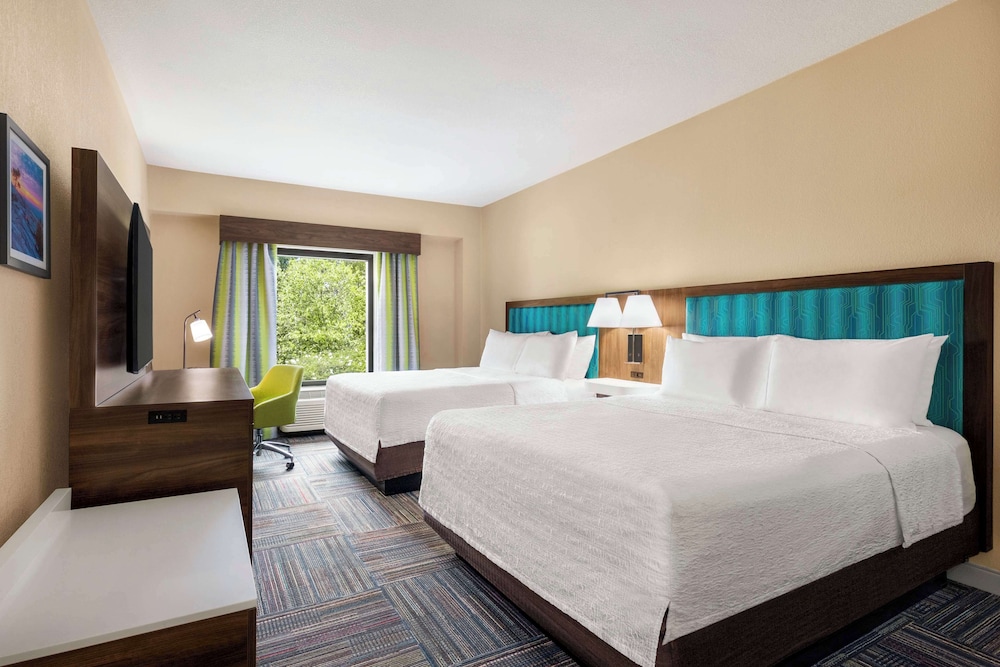 Hampton Inn Atlanta Stone Mountain - photo 15