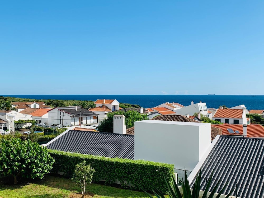 Casa do O — 4-Star Luxury Hotel in Ponta Delgada, Portugal