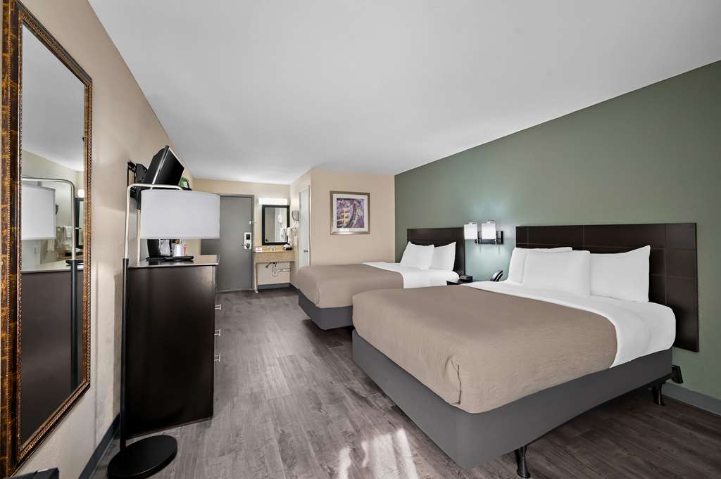Quality Inn Fort Myers Cape Coral - photo 15