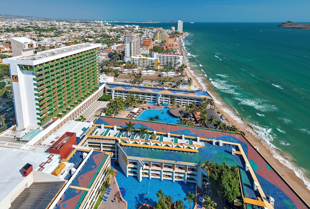 Hotel image of El Cid Castilla Beach Hotel