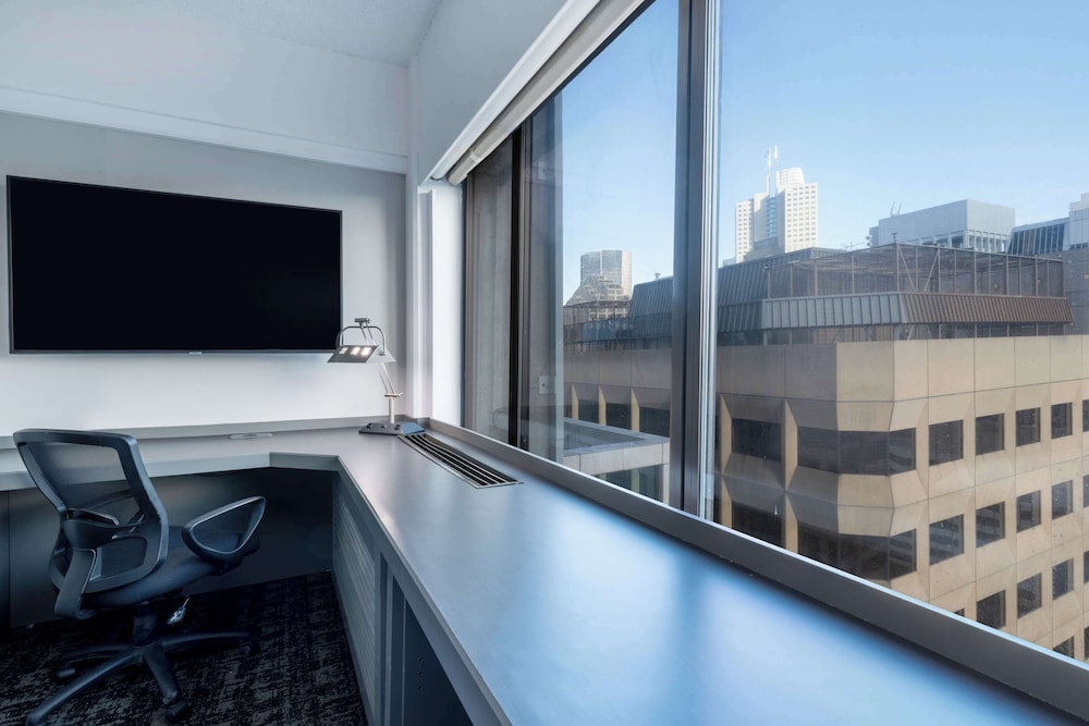 Hilton San Francisco Financial District - photo 16