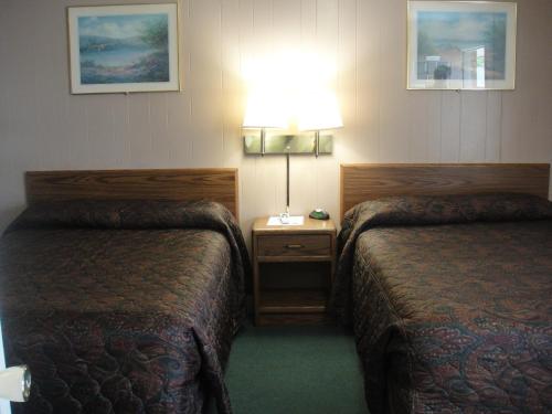 California Motel - photo 20