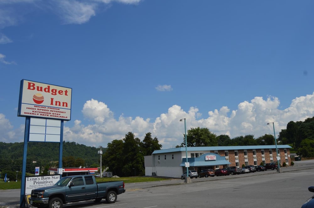Budget Inn of Claypool Hill - photo 36