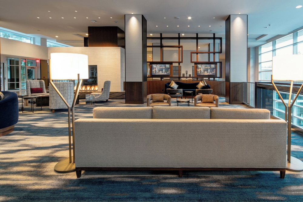 JB Duke Hotel - photo 4