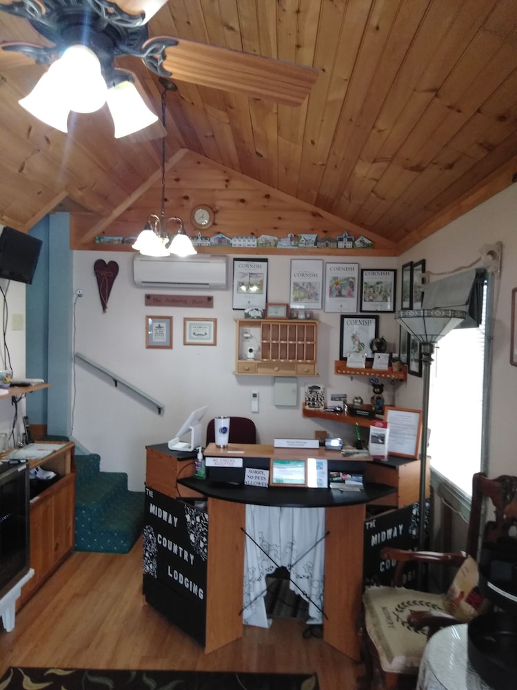 Midway Lodging - photo 3