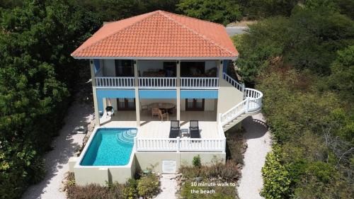 Dushi Sunset at Coral Estate Luxury Resort in Unknown City, CURAÇAO