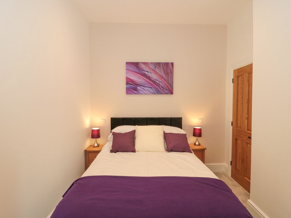 The Nest — Bridgwater — photo 3