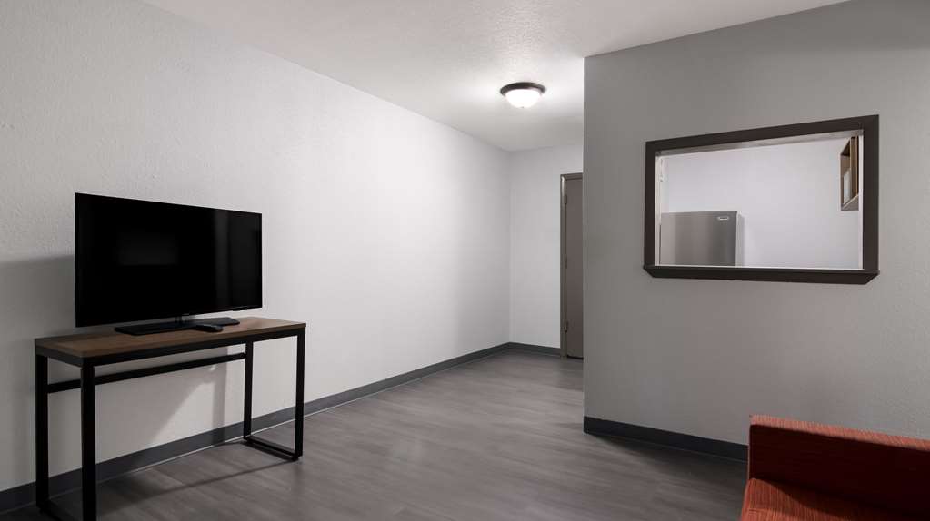 Suburban Studios Portage IN - photo 15