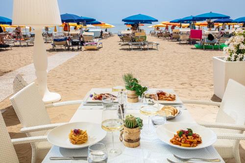 Appartamento Villa Aldina — 4-Star Luxury Hotel in Lignano Sabbiadoro, Italy