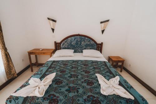 Mong Bungalows - carbon neutral hotel in Kuta