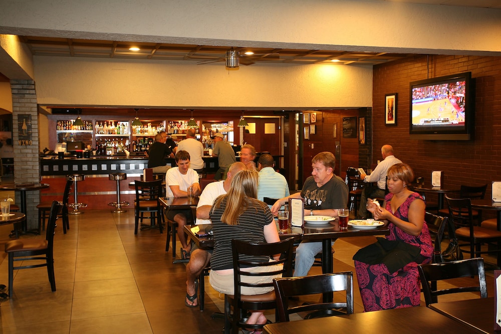 DoubleTree Suites by Hilton Tucson Airport - photo 34