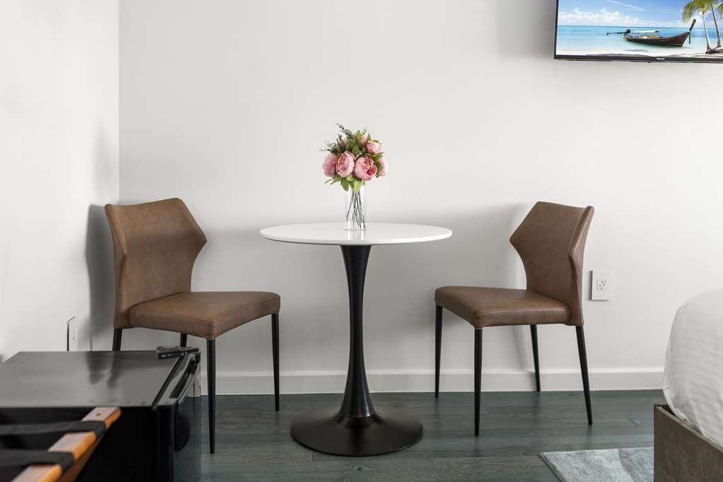 Global Luxury Suites at The Apex Miami - photo 7