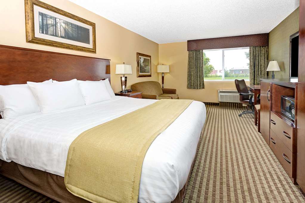 Days Inn by Wyndham Cheyenne - photo 7