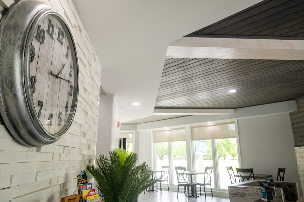 Twin Mountain Inn & Suites - photo 3