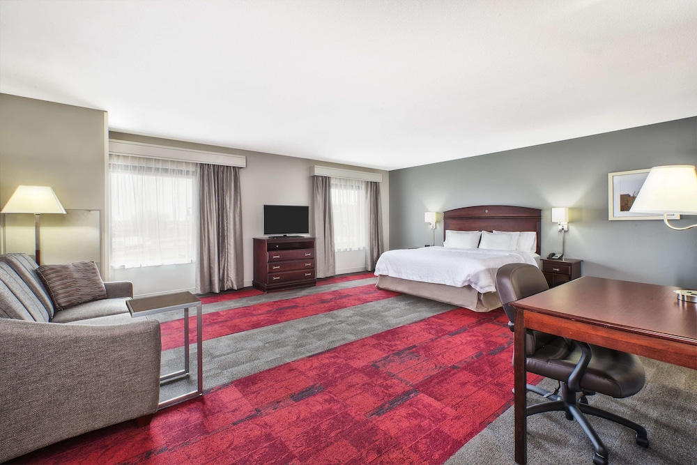 Hampton Inn & Suites Madison West - photo 9