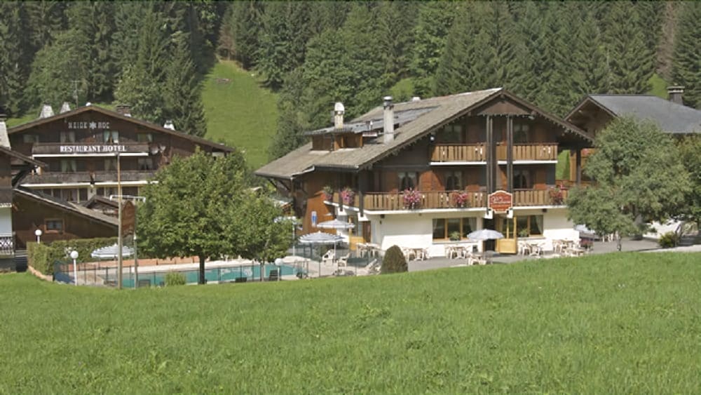Hotel Les Prodains in Morzine, France