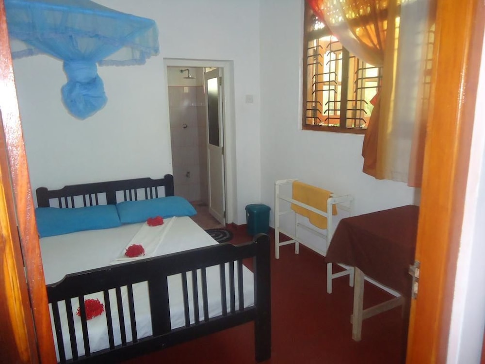 Nishan Surf Inn - last minute hotel in Matara