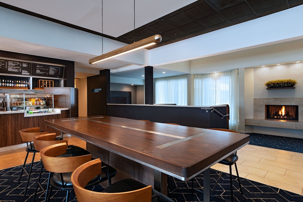 Courtyard by Marriott Dallas Richardson at Spring Valley - photo 22