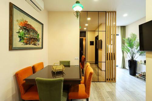 Comfortable 2BR Apt with 3 Balconies by Wehost — 4-Star Luxury Hotel in Tbilisi, Georgia