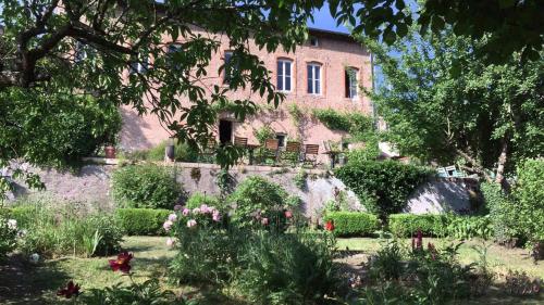 La Grange Aux Oiseaux - last minute hotel in Unknown City