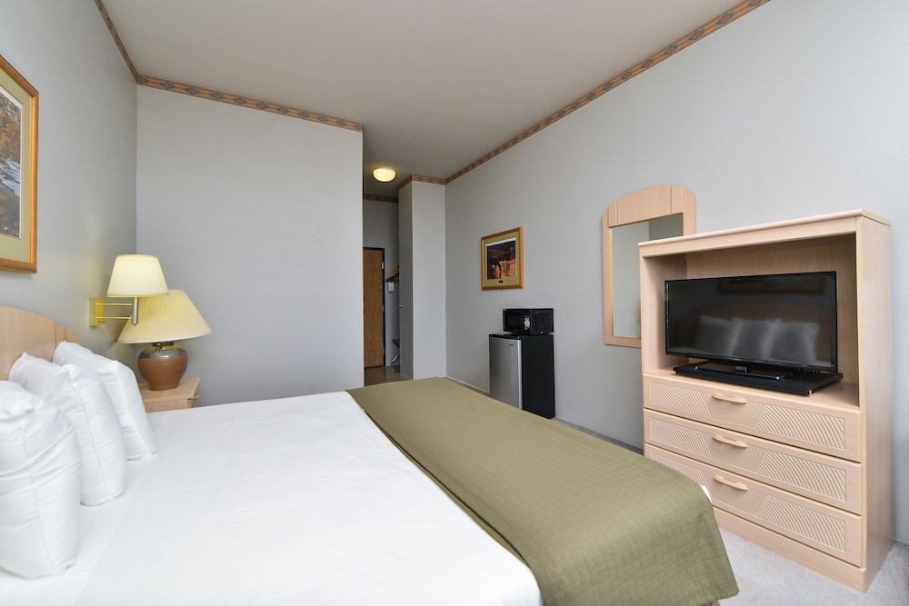 West Star Hotel - photo 7