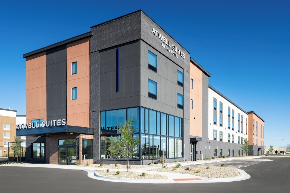 Atwell Suites Kansas City Airport by IHG in Kansas City, United States
