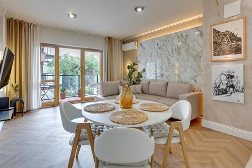 RentPlanet Apartamenty Sienna Grobla — 4-Star Luxury Hotel in Gdansk, Poland
