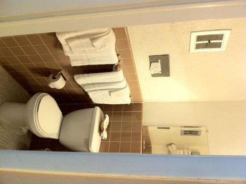 The Singapore Motel - photo 26