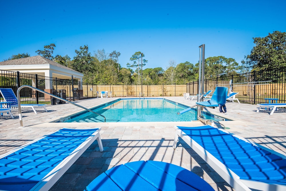 Candlewood Suites Ft Walton Bch Hurlburt Area by IHG - photo 27