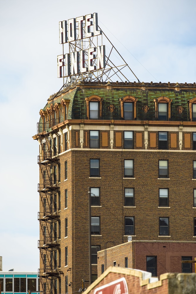 Finlen Hotel and Motor Inn - photo 11