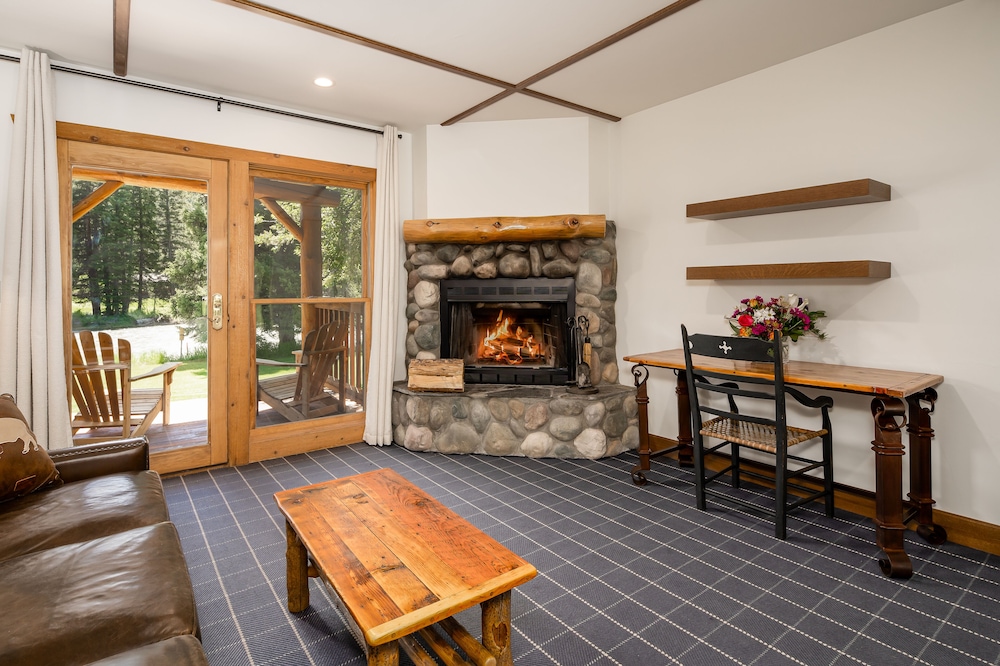 Rainbow Ranch Lodge - photo 7
