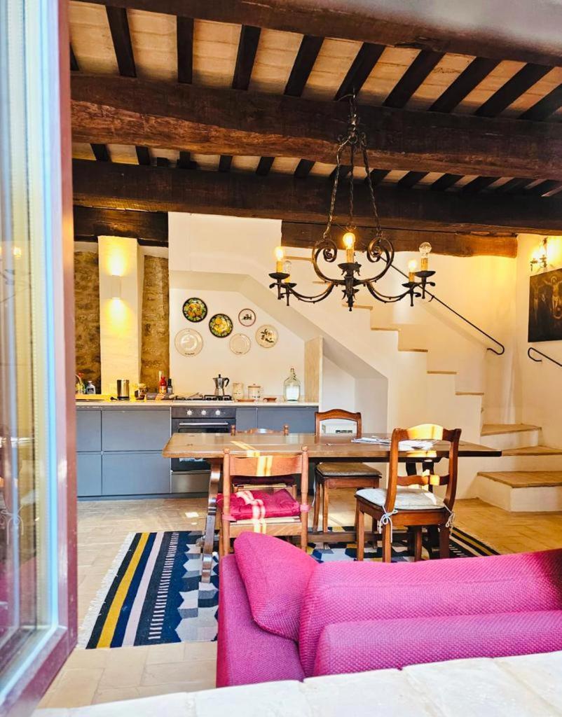 Casa Fossatello — 4-Star Luxury Hotel in Nocera Umbra, Italy