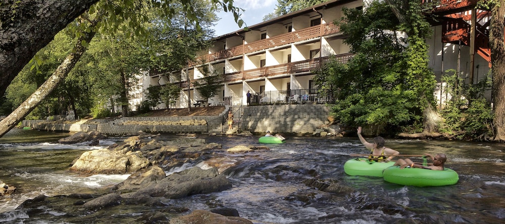 Helendorf River Inn Suites & Conference Center - photo 7