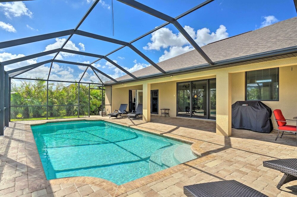 Cape Coral Getaway w Private Outdoor Pool